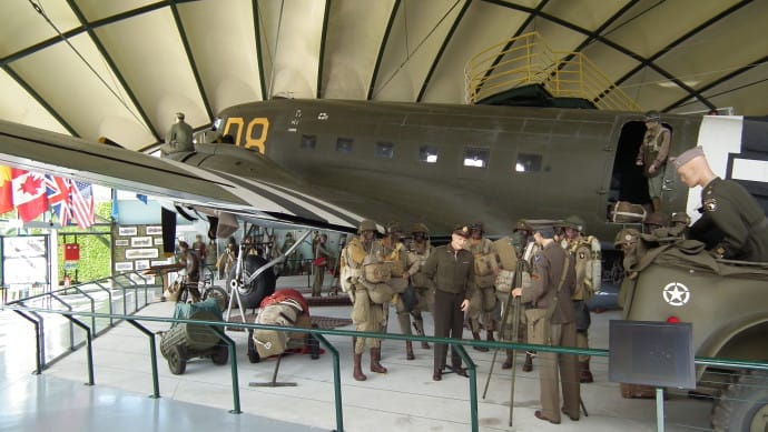 The DC 3 and the Paratroopers